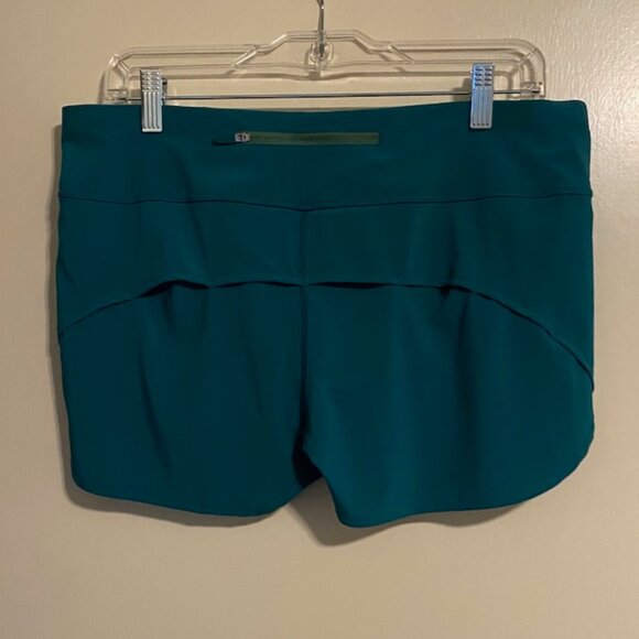 Women's Smartwool Running Shorts with Two Pockets, Size Medium - Picture 2 of 14